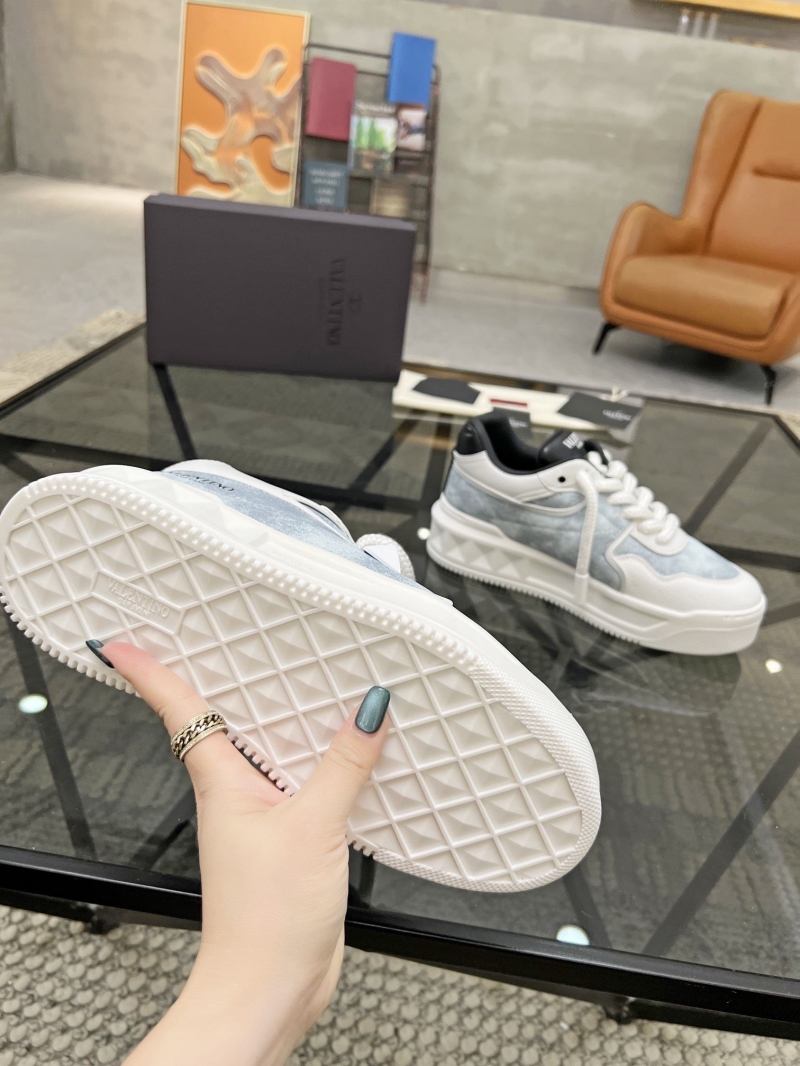 Valentino Sneakers